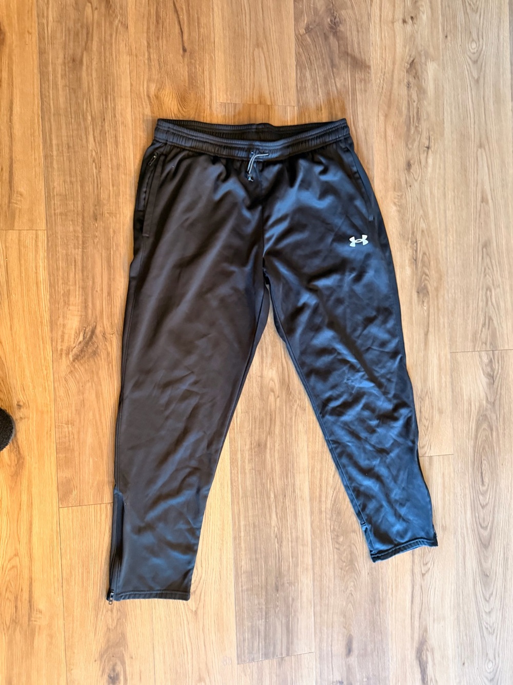 Under Armour Men’s Black Athletic Joggers with Logo